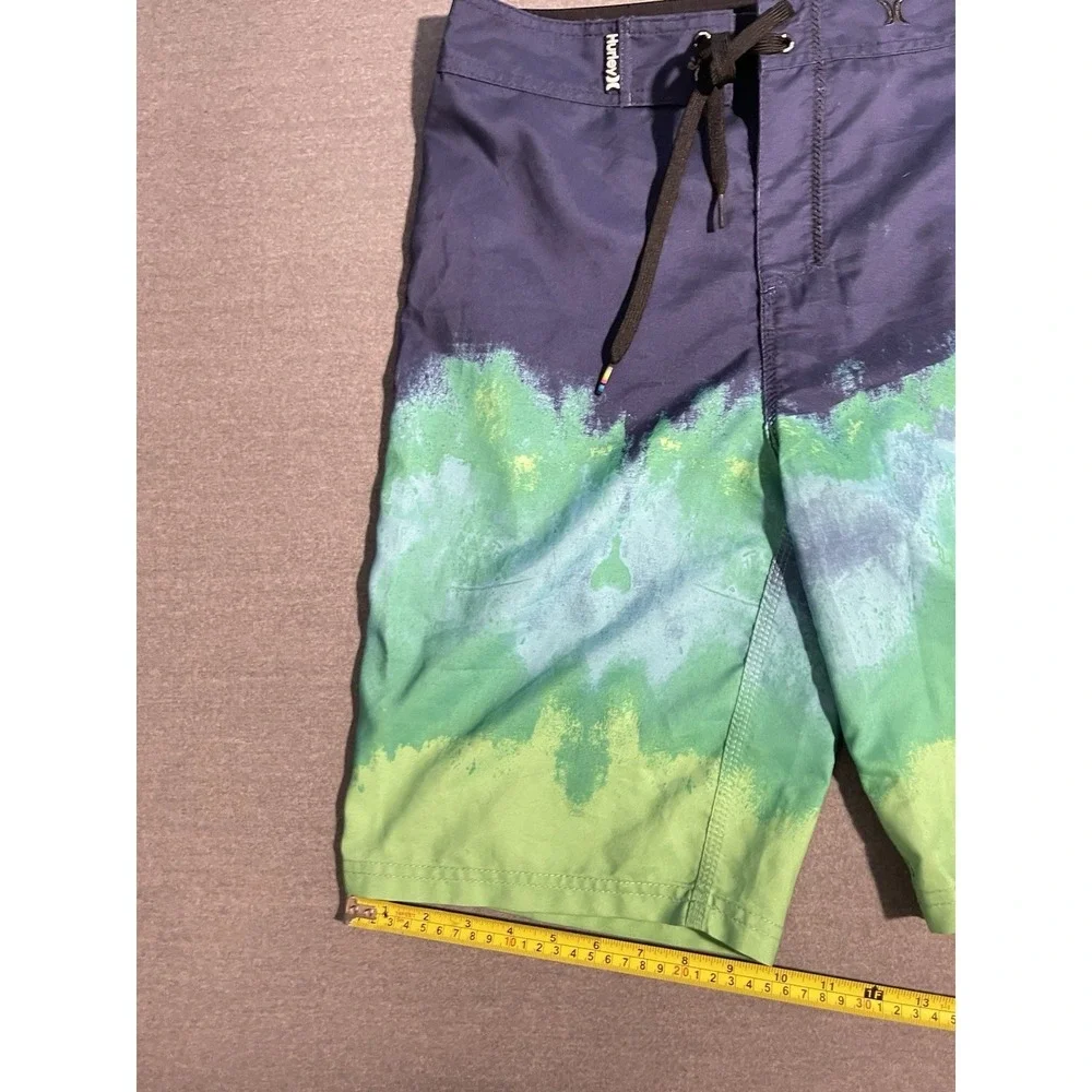 Hurley size 31
